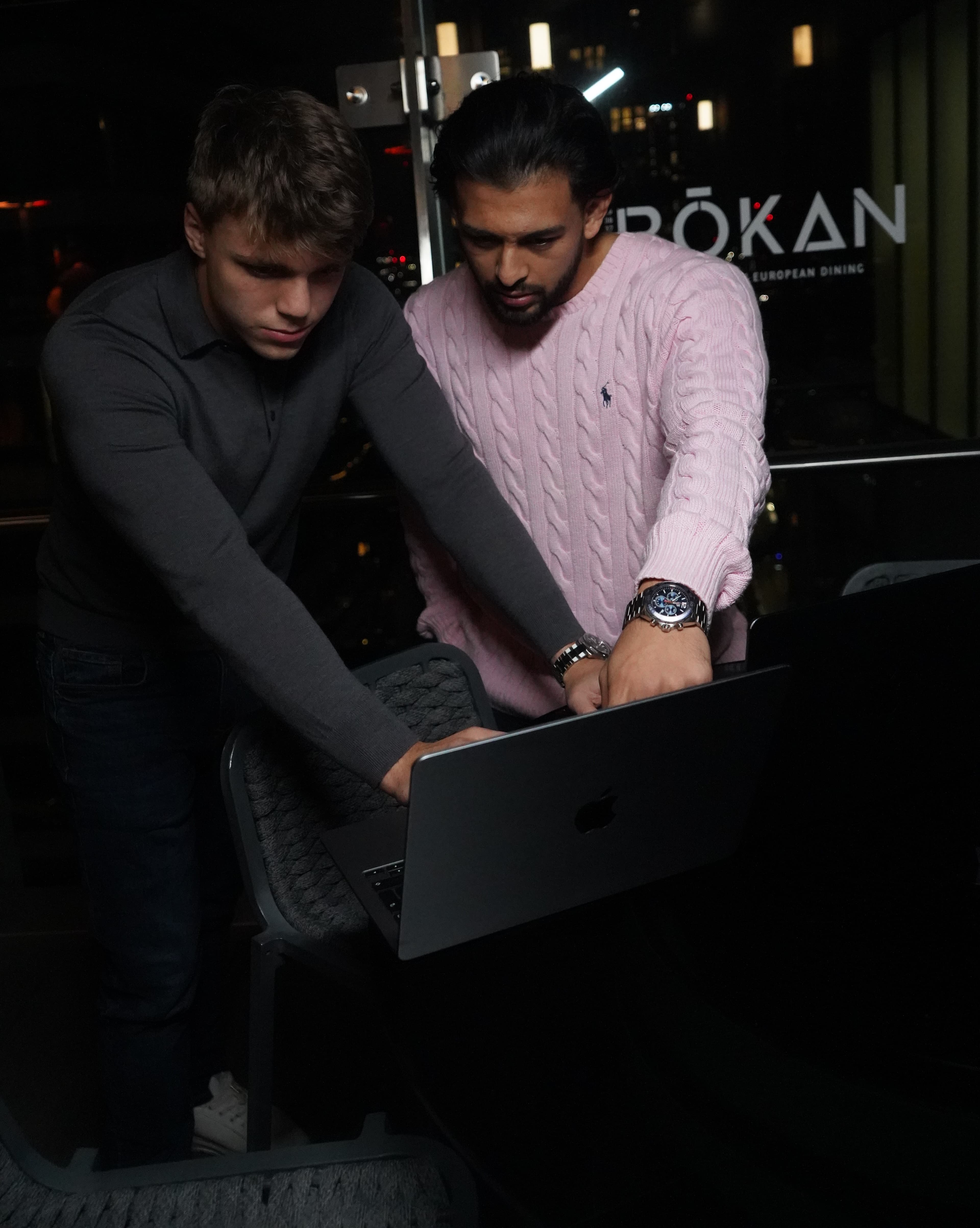 Client Reach AI Vision - AI teams working alongside business staff to improve customer experience and grow the business